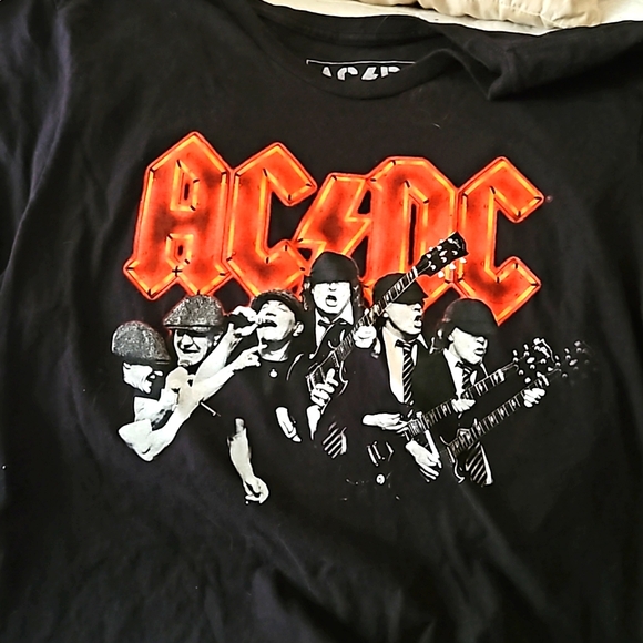 ACDC tshirt - Picture 1 of 4